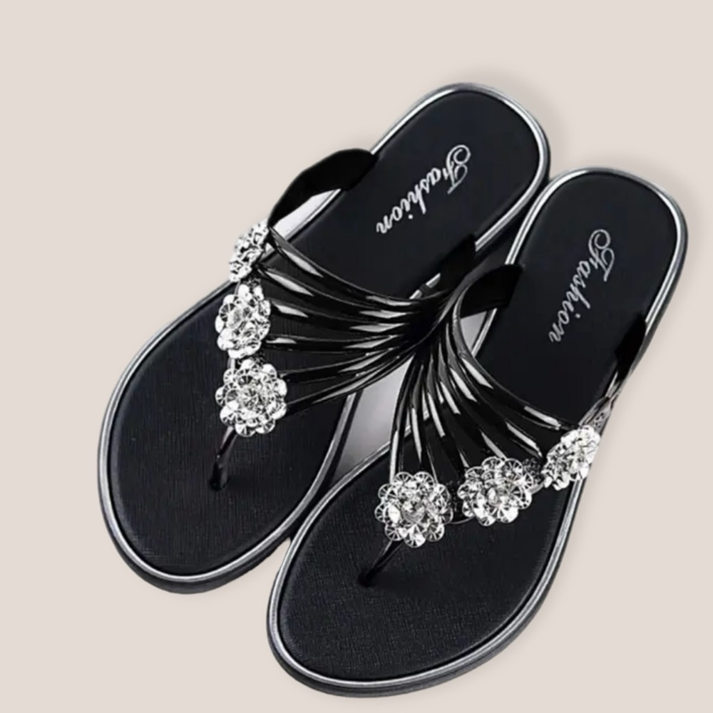 NWT Flat Summer Sandals